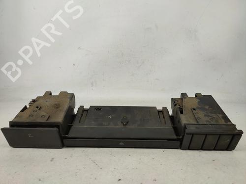 Used Cup/Object holder Cup/Object holder LAND ROVER DISCOVERY I (LJ) 2.5 TDI 4x4 (113 hp) 32096942 32096942
