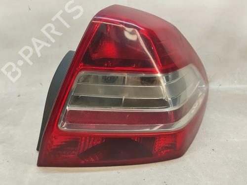 right-taillight-renault-megane-ii-saloon-lm01_-2003-30626480 main image