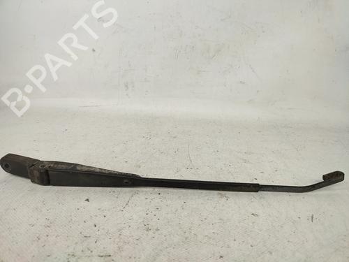 Used Front windshield wiper arm Front windshield wiper arm LAND ROVER DISCOVERY I (LJ) 2.5 TDI 4x4 (113 hp) 32096947 32096947