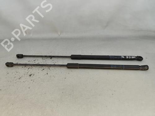 tailgate-lift-support-opel-astra-k-b16-2015-2016-2017-2018-2019-2020-2021-2022-31902646 main image