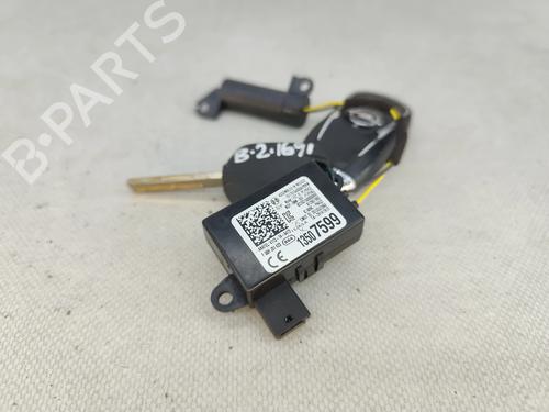 Used Electronic sensor Electronic sensor OPEL ASTRA K (B16) 1.0 Turbo (68) (105 hp) 31902623 31902623