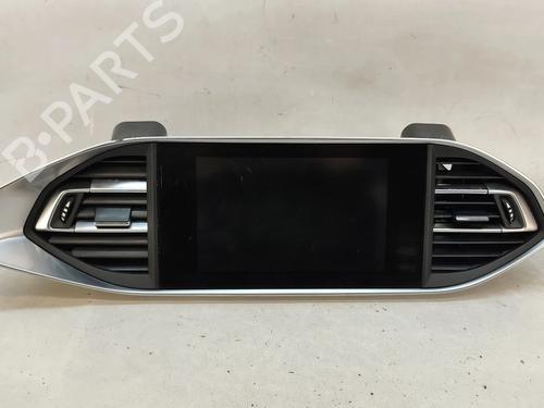 Used Display monitor Display monitor PEUGEOT 308 SW II (LC_, LJ_, LR_, LX_, L4_) 1.6 BlueHDi 120 (120 hp) 32766069 32766069