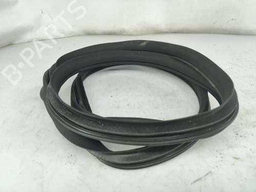 rubber-door-seal-mercedes-benz-e-class-t-model-s212-2009-2010-2011-2012-2013-2014-2015-2016-31173284 main image
