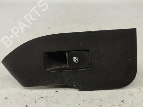 Used Right rear window switch Right rear window switch CHEVROLET CAPTIVA (C100, C140) 2.2 D 4WD (163 hp) 32084052 32084052