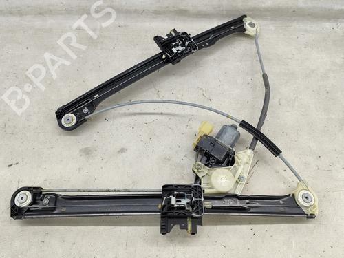 BP32696446C23 main image