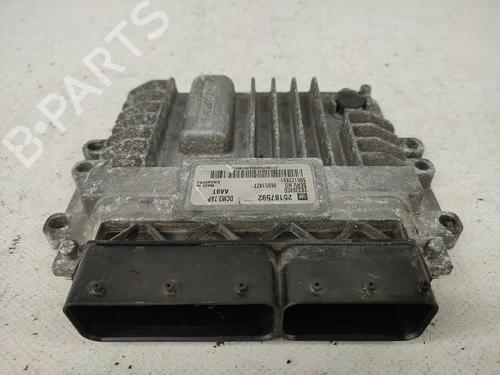 Used Engine control unit (ECU) Engine control unit (ECU) CHEVROLET CAPTIVA (C100, C140) 2.2 D 4WD (163 hp) 32084009 32084009