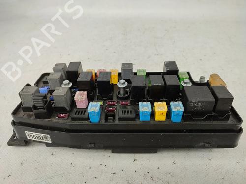 Used Fuse box Fuse box CHEVROLET CAPTIVA (C100, C140) 2.2 D 4WD (163 hp) 32084007 32084007