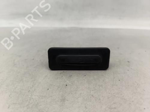 Used Tailgate handle Tailgate handle 32766106 32766106