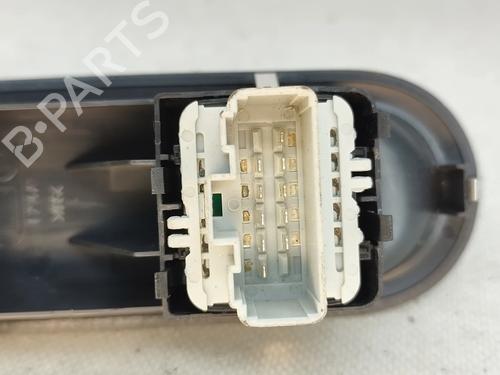 Left front window switch RENAULT CLIO III (BR0/1, CR0/1) 1.2 Ethanol (CR1U, BR1U) | BP31255431I27 - Image 6