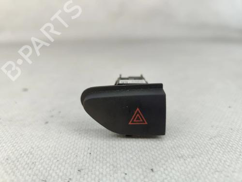 warning-switch-renault-clio-iv-bh_-2012-2013-2014-2015-2016-2017-2018-2019-2020-2021-30764721 main image