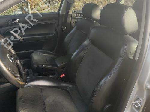 Ensemble sièges VW PASSAT B5.5 (3B3) 1.9 TDI (130 hp) 32784922