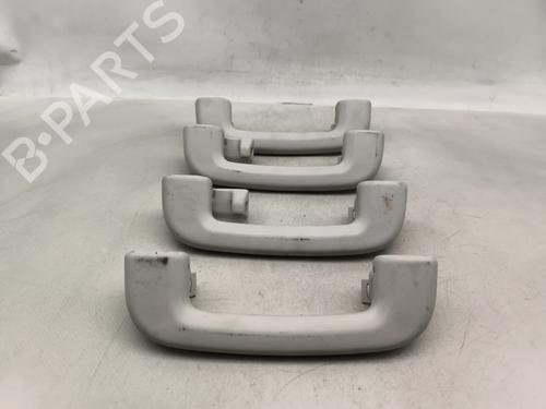 interior-roof-handle-jaguar-i-pace-x590-2018-32527465 main image