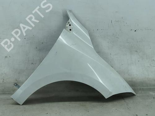 Used Right front fenders Right front fenders 32784901 32784901