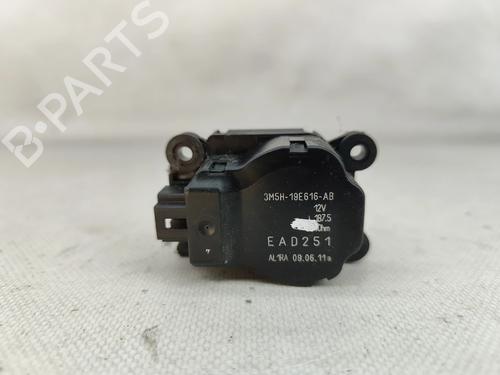 Used Electronic module FORD FOCUS III Saloon 1.6 TDCi (95 hp) 32863294