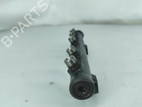 Injection rail FORD FOCUS III Saloon 1.6 TDCi | BP32863200M98 - Image 3