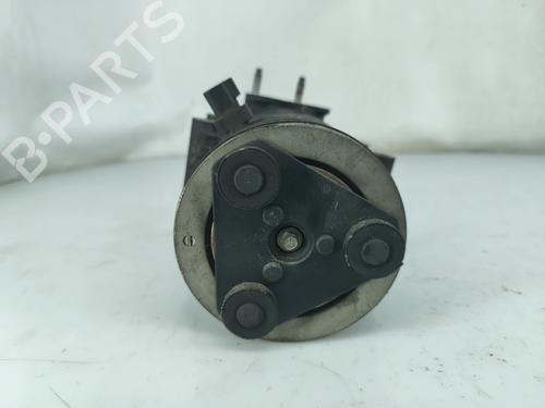 Used AC compressor AC compressor FORD FOCUS III Saloon 1.6 TDCi (95 hp) 32863211 32863211