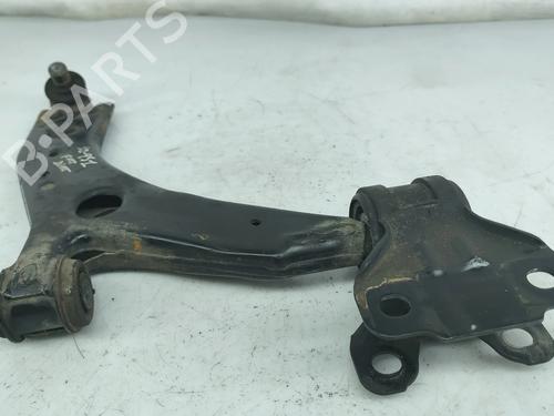 Used Right front suspension arm Right front suspension arm FORD FOCUS III Saloon 1.6 TDCi (95 hp) 32863223 32863223