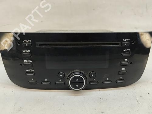 radio-fiat-grande-punto-199_-2005-30325226 main image