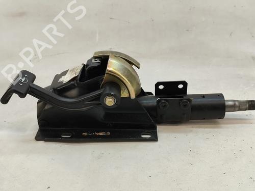 Used Steering column Steering column 32981740 32981740