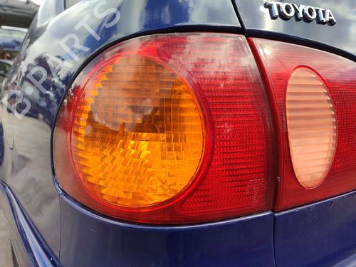 Used Left taillight Left taillight TOYOTA COROLLA (_E11_) 1.3 (EE111_) (86 hp) 32990178 32990178