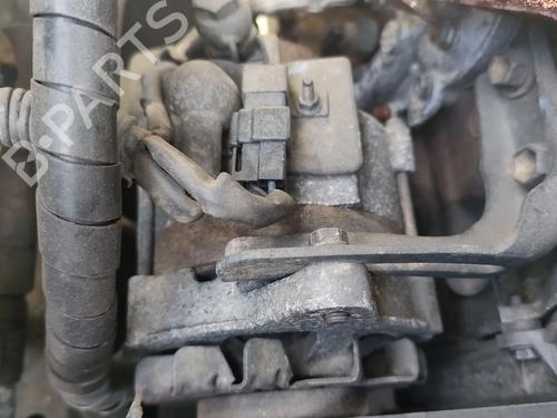 Used Alternator TOYOTA HILUX V Pickup (_N8_, _N9_, _N10_, _N11_) 2.4 D (LN85, LN90) (80 hp) 32990204