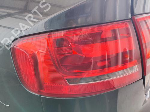 left-taillight-audi-a4-b8-8k2-2007-2008-2009-2010-2011-2012-2013-2014-2015-2016-2017-32990196 main image