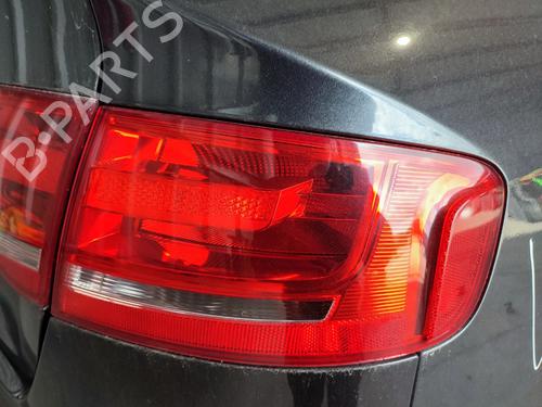 Højre baglygte AUDI A4 B8 (8K2) 2.7 TDI (190 hp) 32990195