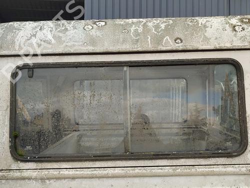 Used Rear left quarter glass Rear left quarter glass LAND ROVER DEFENDER Station Wagon (L316, L315) 2.5 TDI 4x4 (L316) (113 hp) 32992943 32992943