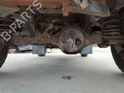 Used Rear axle Rear axle LAND ROVER DEFENDER Station Wagon (L316, L315) 2.5 TDI 4x4 (L316) (113 hp) 32992947 32992947