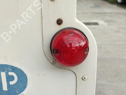 Used Right taillight LAND ROVER DEFENDER Station Wagon (L316, L315) 2.5 TDI 4x4 (L316) (113 hp) 32992954