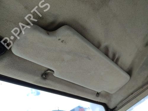Used Right sun visor Right sun visor LAND ROVER DEFENDER Station Wagon (L316, L315) 2.5 TDI 4x4 (L316) (113 hp) 32992991 32992991