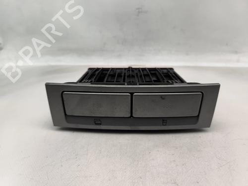 Porte-gobelet/Objets ALFA ROMEO 147 (937_) 1.6 16V T.SPARK (937.AXA1A, 937.AXB1A, 937.BXB1A) (120 hp) 30301070