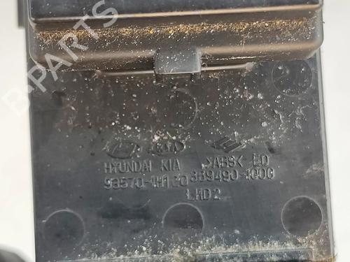 Left front window switch KIA CEE'D SW (ED) 1.6 CRDi 115 | BP32869349I27 - Image 5