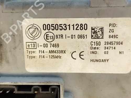 Fuse box FIAT PUNTO Hatchback Van (199_) 1.3 D Multijet | BP32869368E1  - Image 5