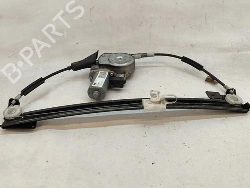 Used Front left window mechanism Front left window mechanism ALFA ROMEO 147 (937_) 1.6 16V T.SPARK (937.AXA1A, 937.AXB1A, 937.BXB1A) (120 hp) 30297959 30297959