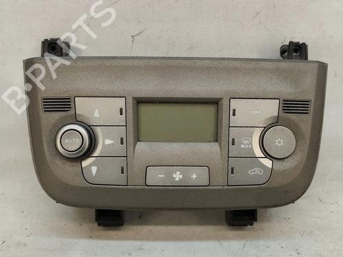 Used Climate control Climate control FIAT LINEA (323_, 110_) 1.3 D Multijet (323AXB11, 323AXB1A) (90 hp) 31249849 31249849