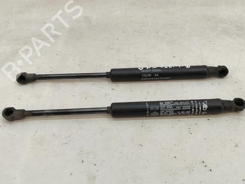 Used Tailgate lift support Tailgate lift support FIAT LINEA (323_, 110_) 1.3 D Multijet (323AXB11, 323AXB1A) (90 hp) 30512368 30512368