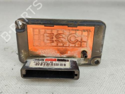 Used Engine control unit (ECU) Engine control unit (ECU) 33001517 33001517