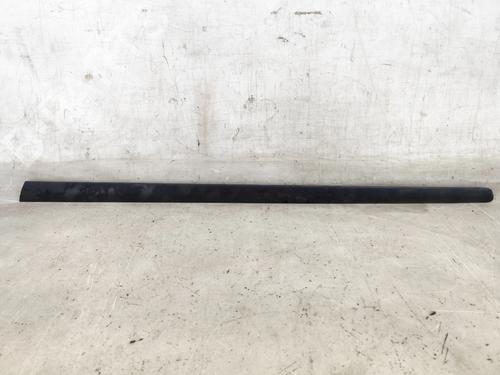 door-moulding-trim-peugeot-307-3ac-2000-2001-2002-2003-2004-2005-2006-2007-2008-2009-2010-2011-2012-33018759 main image
