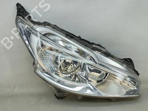 Used Right headlight Right headlight PEUGEOT 208 I (CA_, CC_) 1.6 VTi (120 hp) 33001584 33001584