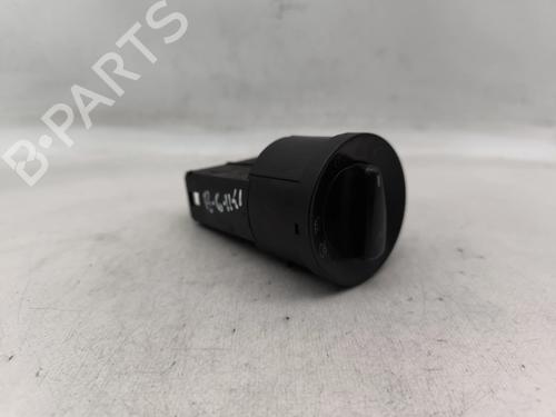 Headlight switch VW PASSAT B5 Variant (3B5) 1.9 TDI | BP33028297I24 - Image 2