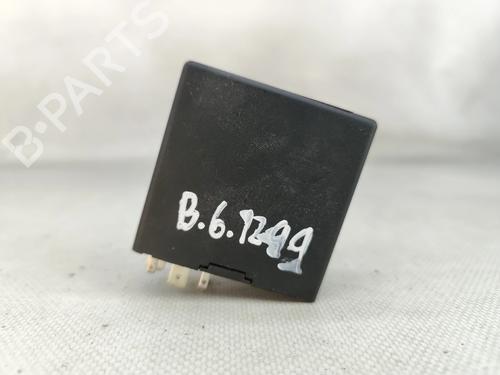 switch-vw-fox-hatchback-5z1-5z3-5z4-2003-2004-2005-2006-2007-2008-2009-2010-2011-2012-2013-2014-2015-33024627 main image