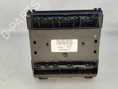 Used Fuse box Fuse box VW FOX Hatchback (5Z1, 5Z3, 5Z4) 1.2 (55 hp) 33024646 33024646