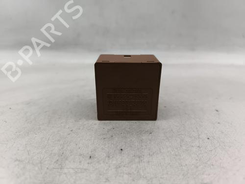 Used Electronic module Electronic module TOYOTA CELICA Coupe (_A4_) 1.6 LT (TA4C) (75 hp) 30528951 30528951