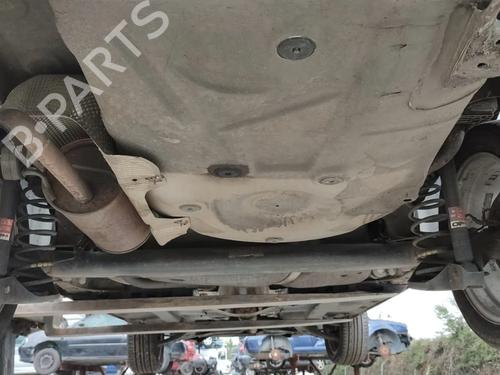 Used Rear axle SKODA FABIA I Combi (6Y5) 1.2 (64 hp) 33043896