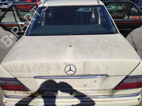 tailgate-mercedes-benz-e-class-w124-1993-1994-1995-1996-33043916 main image