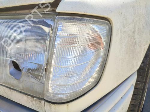 Used Left front indicator MERCEDES-BENZ E-CLASS (W124) E 200 D (124.120) (75 hp) 33043921