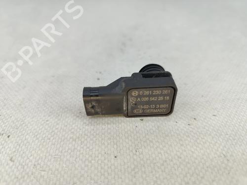 Used Electronic sensor Electronic sensor MERCEDES-BENZ CLA Coupe (C117) CLA 180 (117.342) (122 hp) 33043747 33043747