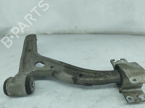 Used Left front suspension arm MERCEDES-BENZ CLA Coupe (C117) CLA 180 (117.342) (122 hp) 33043706