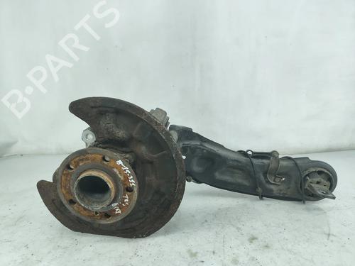 Used Right rear steering knuckle Right rear steering knuckle 33043735 33043735